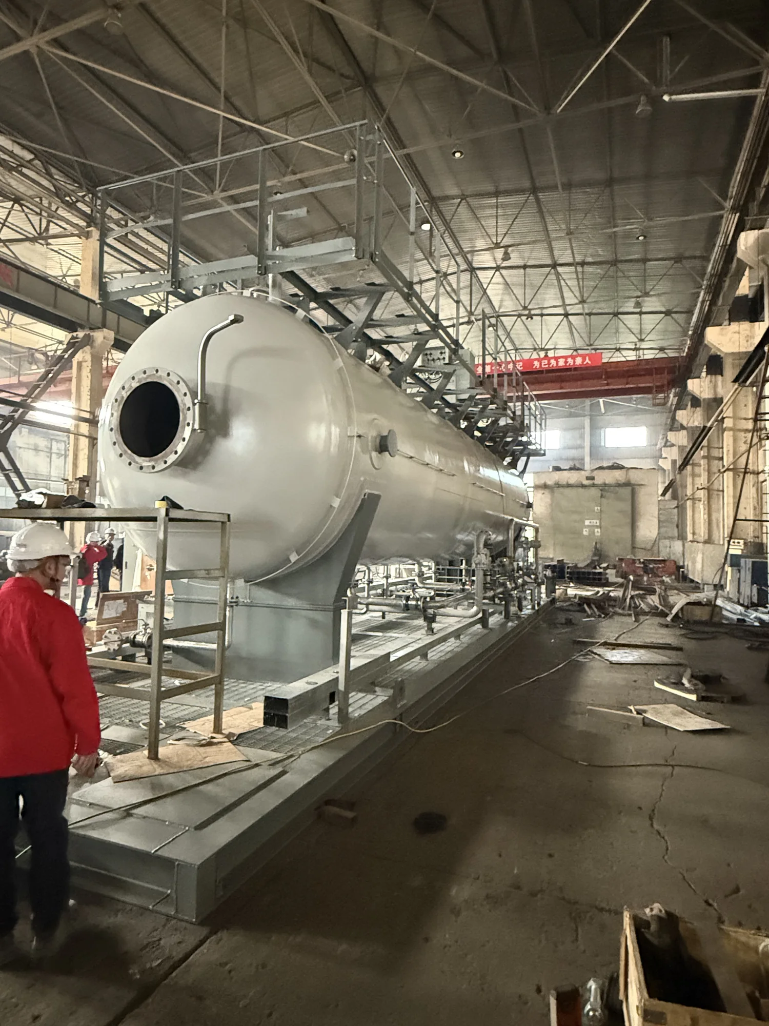 Horizontal electrostatic desalter vessel in the workshop